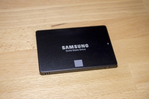 Samsung SSD 860 EVO