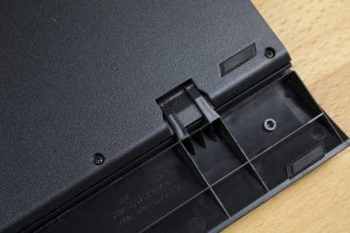 Halterung mit angebrachter Handballenauflage