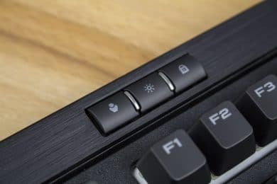 Profilbutton, Helligkeitsbutton und Button zur Deaktivierung der Windows-Taste