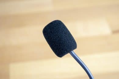 Mikrofon mit Popschutz