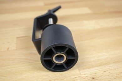 Befestigung des Mikrofons am Tisch