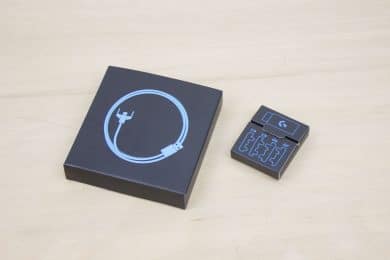 Verpackung des Kabels und der zusätzlich Maustasten zum Tauschen.