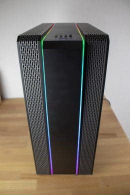 Beleuchteter RGB-LED-Streifen