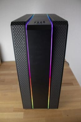 Beleuchteter RGB-LED-Streifen