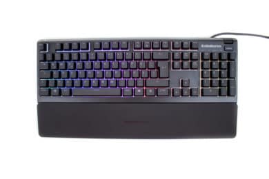 SteelSeries Apex 3 mit Handballenauflage