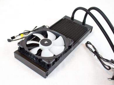 Radiator mit Lüfter