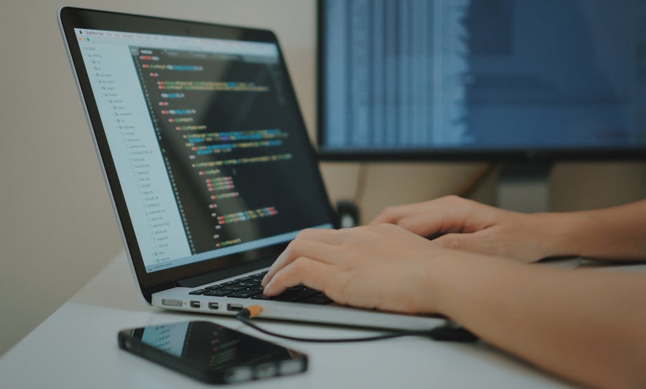 Programmierer - Quelle: pixabay.com Nutzer: Arif Riyanto