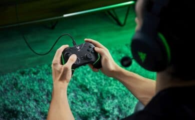 Razer Wolverine V2 Chroma