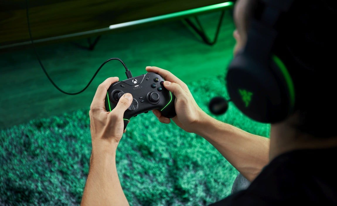 Razer Wolverine V2 Chroma