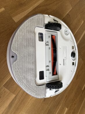 Dreame D10 Plus Unterseite mit Wischmopp