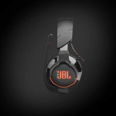 JBL Quantum 810