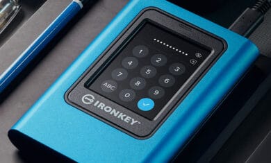 Kingston IronKey Vault Privacy 80