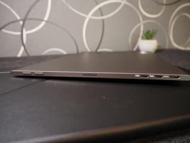 LC Power LC-M16-4K-UHD-P-OLED