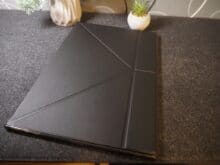 LC Power LC-M16-4K-UHD-P-OLED Lieferumfang