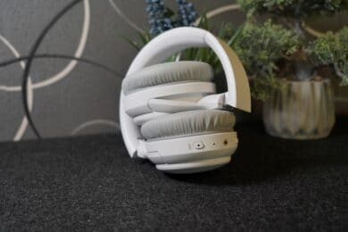 Creative Zen Hybrid Design