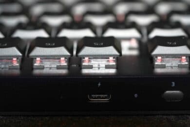 Razer DeathStalker V2 Pro