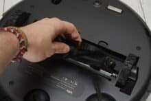 Entnahme der Rollenbürste