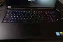 Gigabyte AORUS 17 XE4