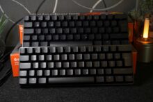 SteelSeries Apex Pro Mini (Wireless)