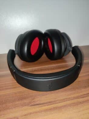 Die Rückseite der Kopfhörer