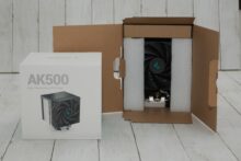 Packung des DeepCool AK500 geöffnet
