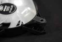 Unteres Lüfterloch mit Gummierung