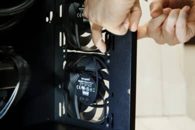 Montage der be quiet! Silent Wings Pro 4