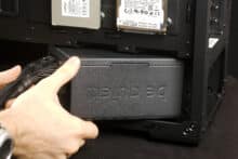 Netzteil be Quiet! Straight Power 11 wird in das Gehäuse eingebaut.