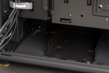 Festplattenhalterung im Fractal Design North