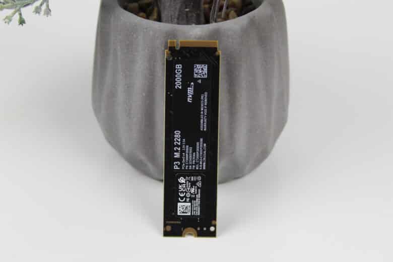 Crucial P3 Rückseite