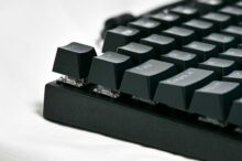 K565 Gehäuse Nahaufnahme Links