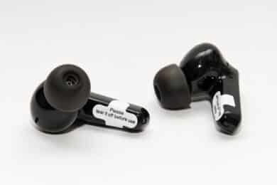EarFun Air Pro 3 mit Schutzfolie