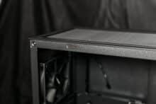 Magnet an der Seite des DeepCool CH510 Mesh Digital