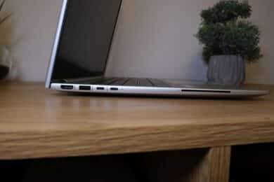 HP EliteBook 865 G9 Anschlüsse links