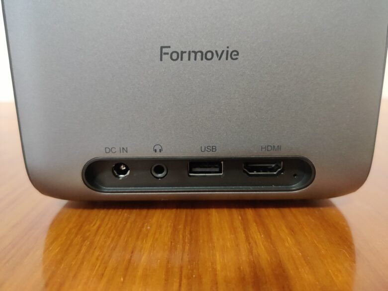 Ausreichend Anschlüsse sind vorhanden.