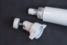 Zerlegte Halterung des Solarpanels