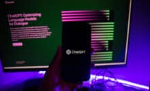 ChatGPT: Der Chatbot mit KI-Funktionen weiß auf fast alles eine Antwort.