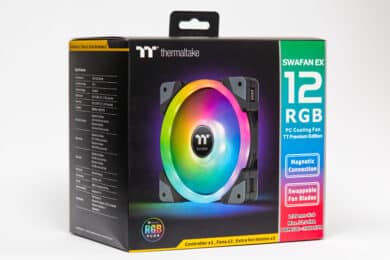Verpackung der Thermaltake Swafan EX12 RGB von vorne