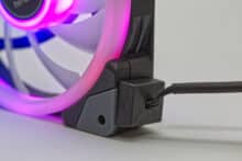 An Lüfter angeschlossenes Kabel