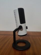 Capsule Mini von links