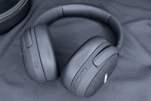 Kippbare Ohrmuscheln des VMK25