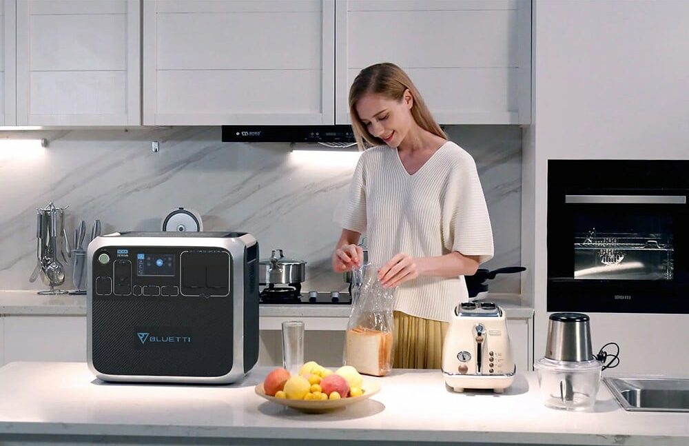 BLUETTI Poweroak AC200P