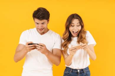 Handy-Spiele zu zweit - Titelbild