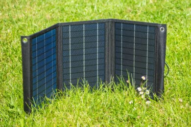 Technaxx 21W Solar Ladetasche TX-207 Test des Stellens