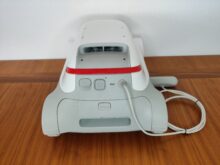 Buttons sowie Wassertank befinden sich auf der Rückseite