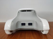 Sensoren zur Navigation befinden sich an der Vorderseite