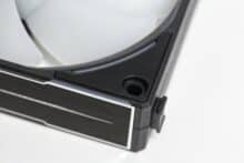 Kante der Lianli Unifan AL120 V2 Lüfter