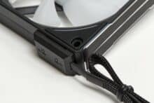 Lüfterkante mit angeschlossenem Kabel