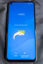 Es können verschiedene Sprachen für das Betriebssystem gewählt werden.