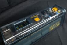 Die Shargeek 100 von schräg links betrachtet